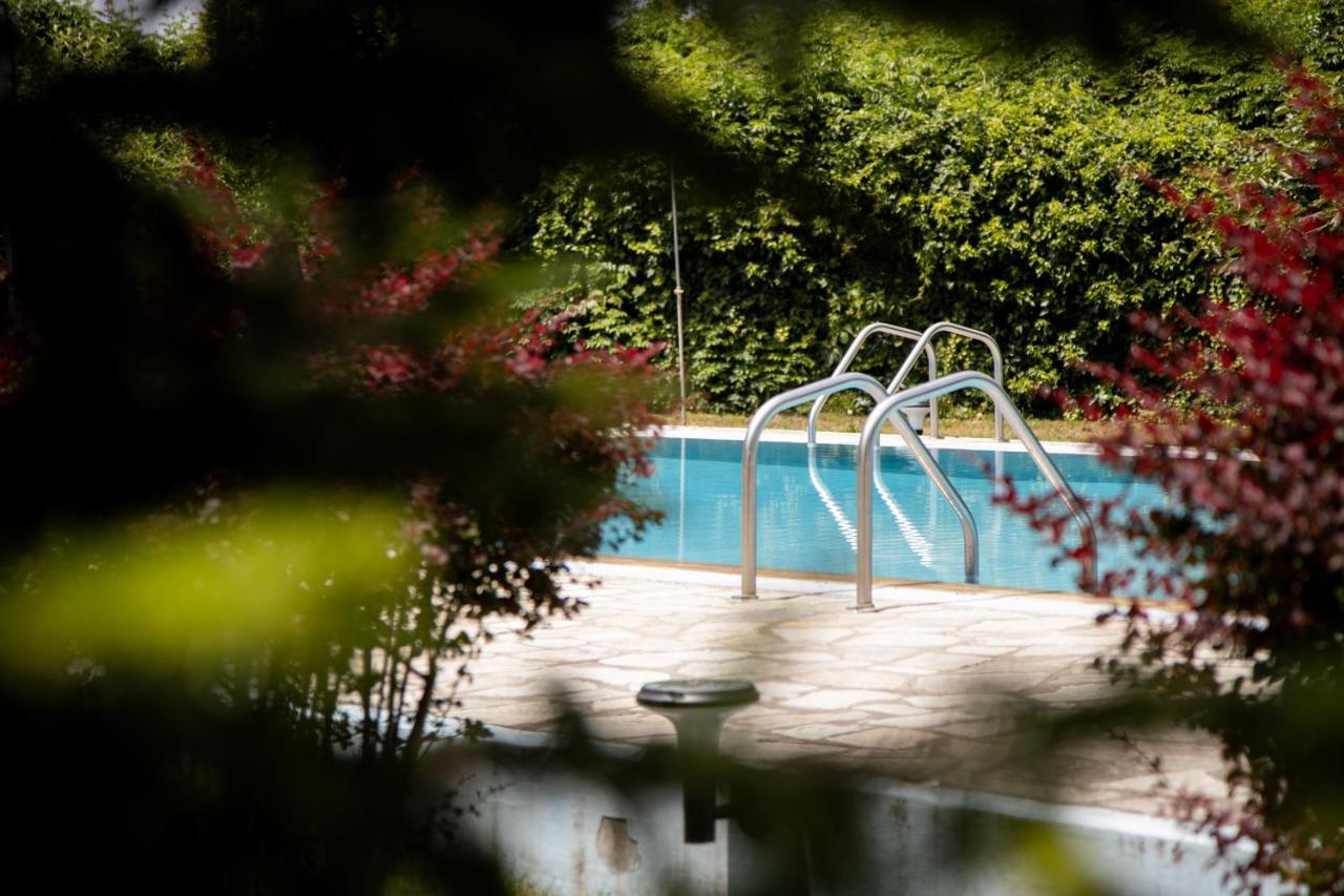 Zeusplace Poolvilla Natura Paralia Katerini Exterior photo